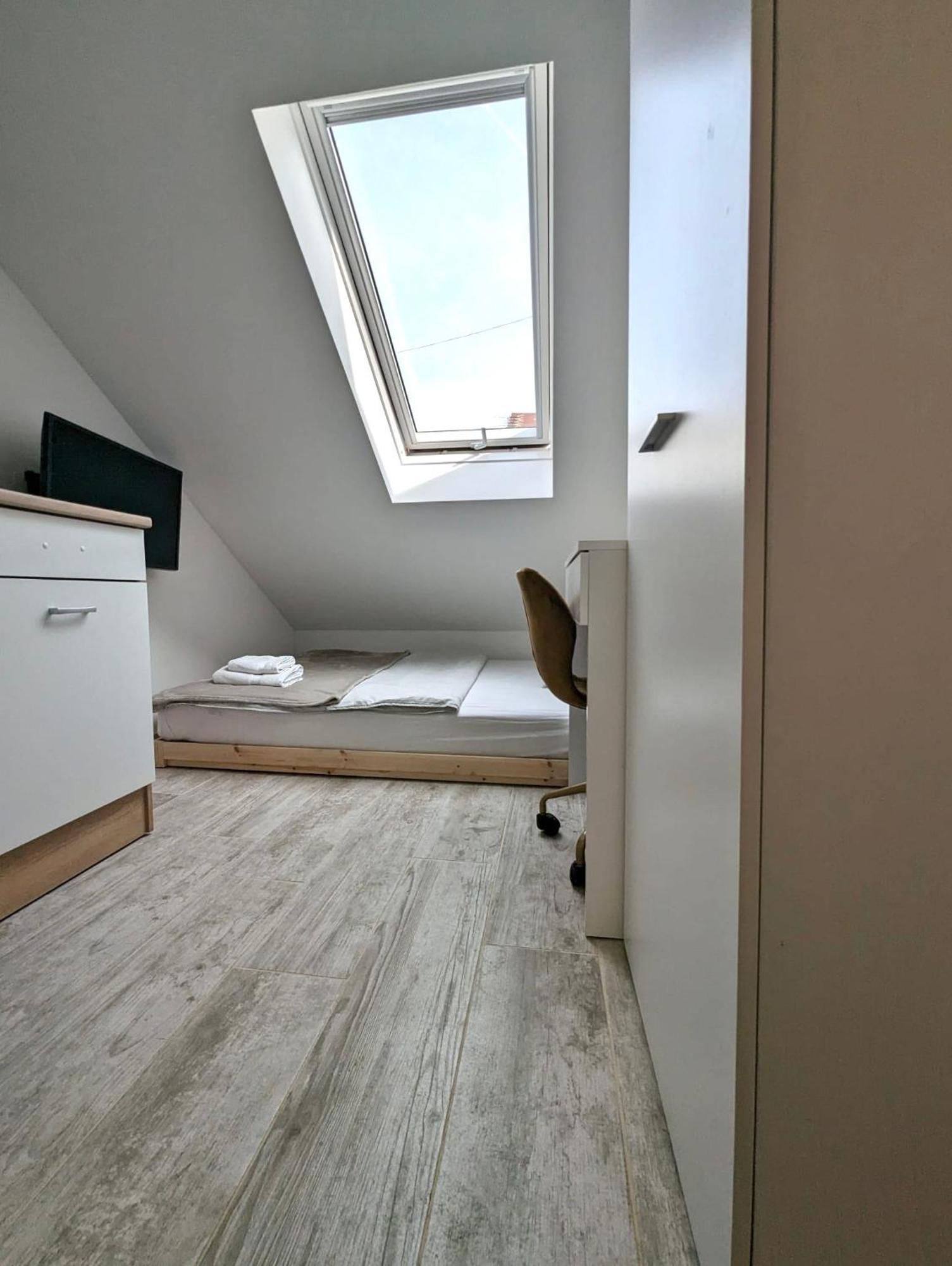 Miniscule Urban Tent Zágráb Kültér fotó